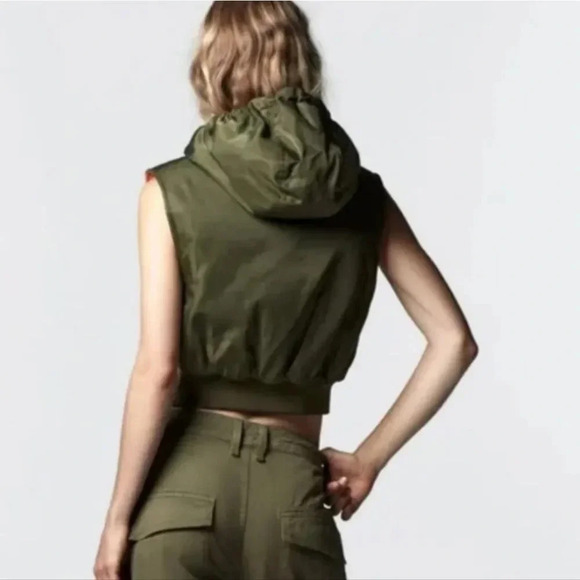 ZARA, New, Cropped Nylon Hooded Zip Front Army Green Khaki Puff Vest, Size XL - Picture 6 of 16